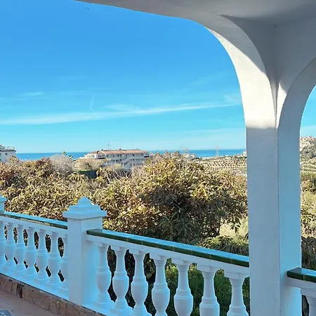 Casa Paloma Blanca